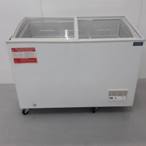 New B Grade Polar CM434 Display Chest Freezer For Sale