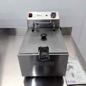 New B Grade Buffalo FC258 Single Table Top Fryer 5L For Sale