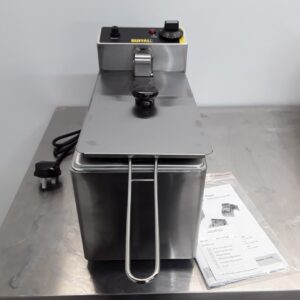 New B Grade Buffalo L370 Single Table Top Fryer 3L For Sale