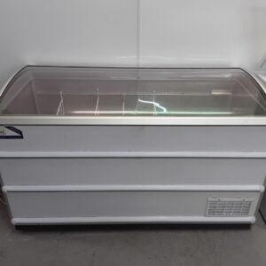Used Novum 501LUC Display Chest Freezer For Sale