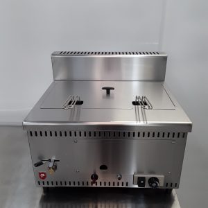 New B Grade Parry Gas Countertop Fryer FP419