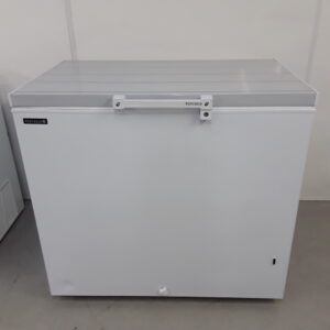 New B Grade Tefcold Chest Freezer 278 Litre Stainless Top GM300SS