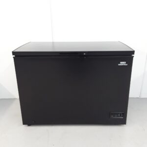 New B Grade Nisbets Essentials DA536 Chest Freezer For Sale