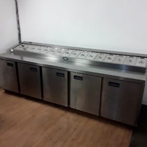 Used Foster FPS5HR 5 Door Saladette Fridge For Sale