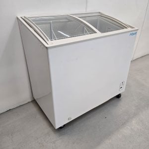 New B Grade Polar Display Chest Freezer 200 Litre GM498