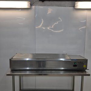 New B Grade Polar Countertop Prep Fridge With Lid 7x 1/4GN FA855