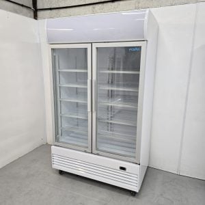 New B Grade Polar Upright Display Cooler with Light Box 950 Litre GE580