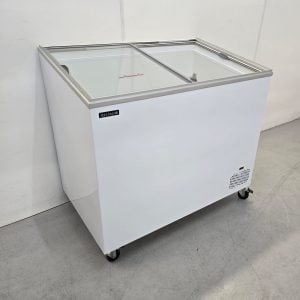 New B Grade Tefcold Scoop Ice Cream Display IC301SCE