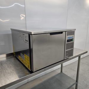 New B Grade Polar Countertop Blast Chiller 8/5kg CK640
