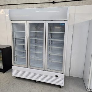 New B Grade Polar Triple Door Upright Display Chiller 1300L GE769