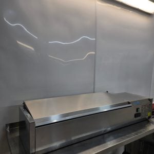 New B Grade Polar Countertop Prep Fridge with Lid 5x 1/4GN FA854
