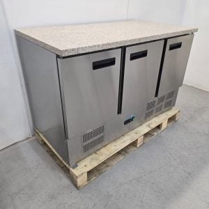 New B Grade Polar 3 Door Counter Fridge with Granite Work Top 368 Litre CL109