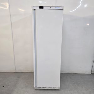 New B Grade Polar Single Upright Fridge White 400 Litre PC003