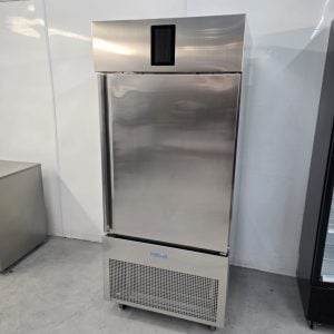 New B Grade Polar Blast Chiller/Freezer with Touchscreen Controller 40/28kg UA016