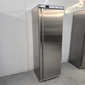 New B Grade Polar Single Door Stainless Steel Upright Fridge 400 Litre PC004