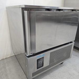 New B Grade Polar Blast Chiller/Freezer with Touchscreen Controller 12/8kg UA014