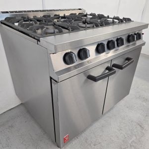 New B Grade Falcon Dominator 6 Burner Dominator Plus Oven Range Propane Gas with Feet G3101