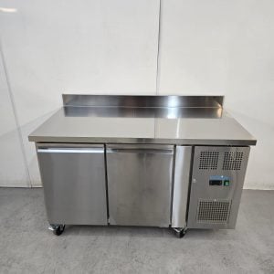 New B Grade Polar Double Door Counter Fridge with Upstand 282 Litre UA064