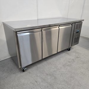 New B Grade Polar Stainless Triple Door Counter Fridge 417 Litre UA048