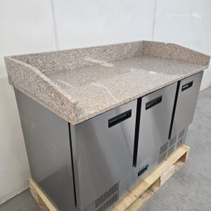 New B Grade Polar Pizza Prep 3 Door Counter Fridge 368 Litre CN402