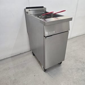 New B Grade Buffalo Single Tank Twin Basket Freestanding Gas Fryer DC319-N