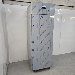 New B Grade Polar Energy Efficient Single Door Upright Freezer 700 Litre UA031